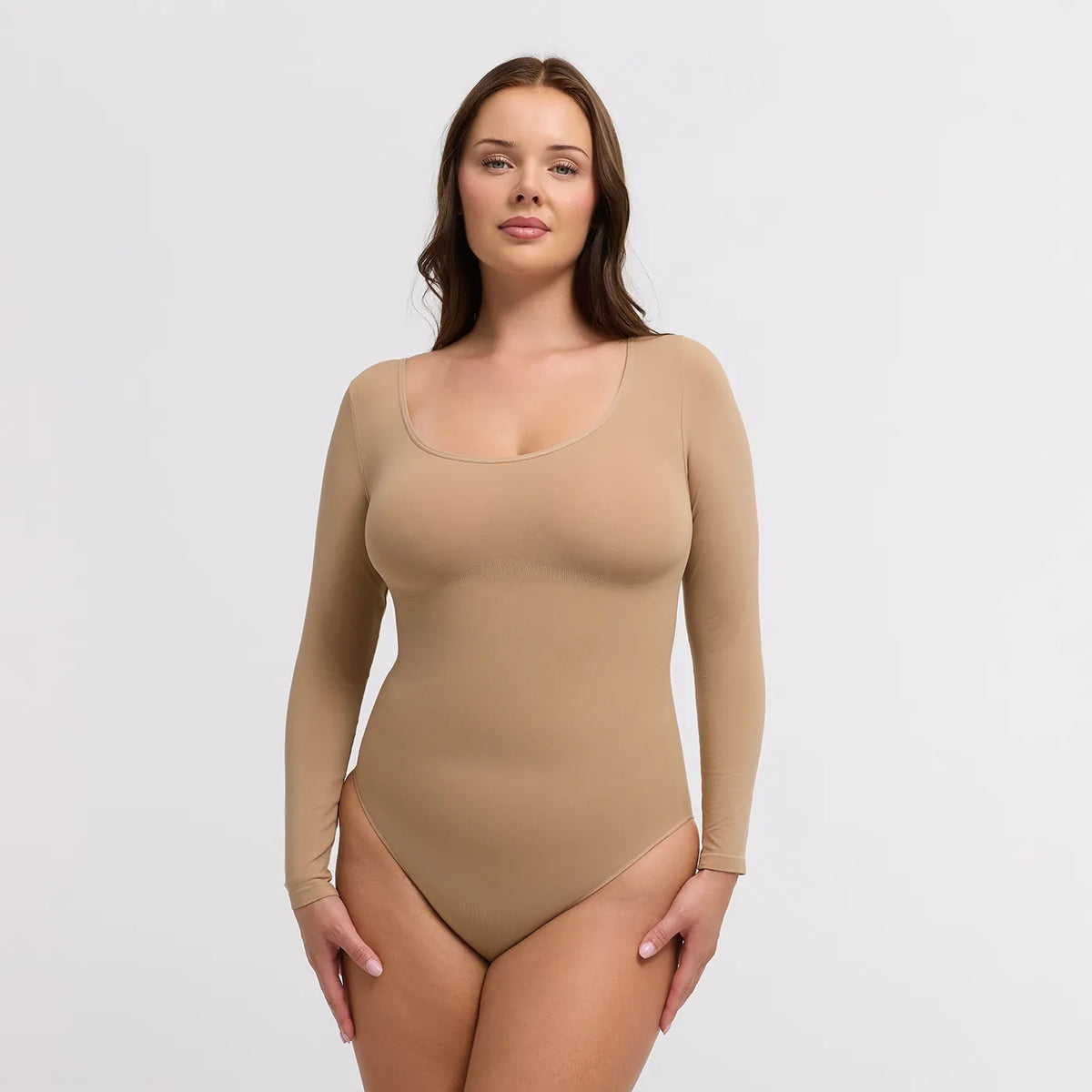 The model is 5'10" and wears a size L.