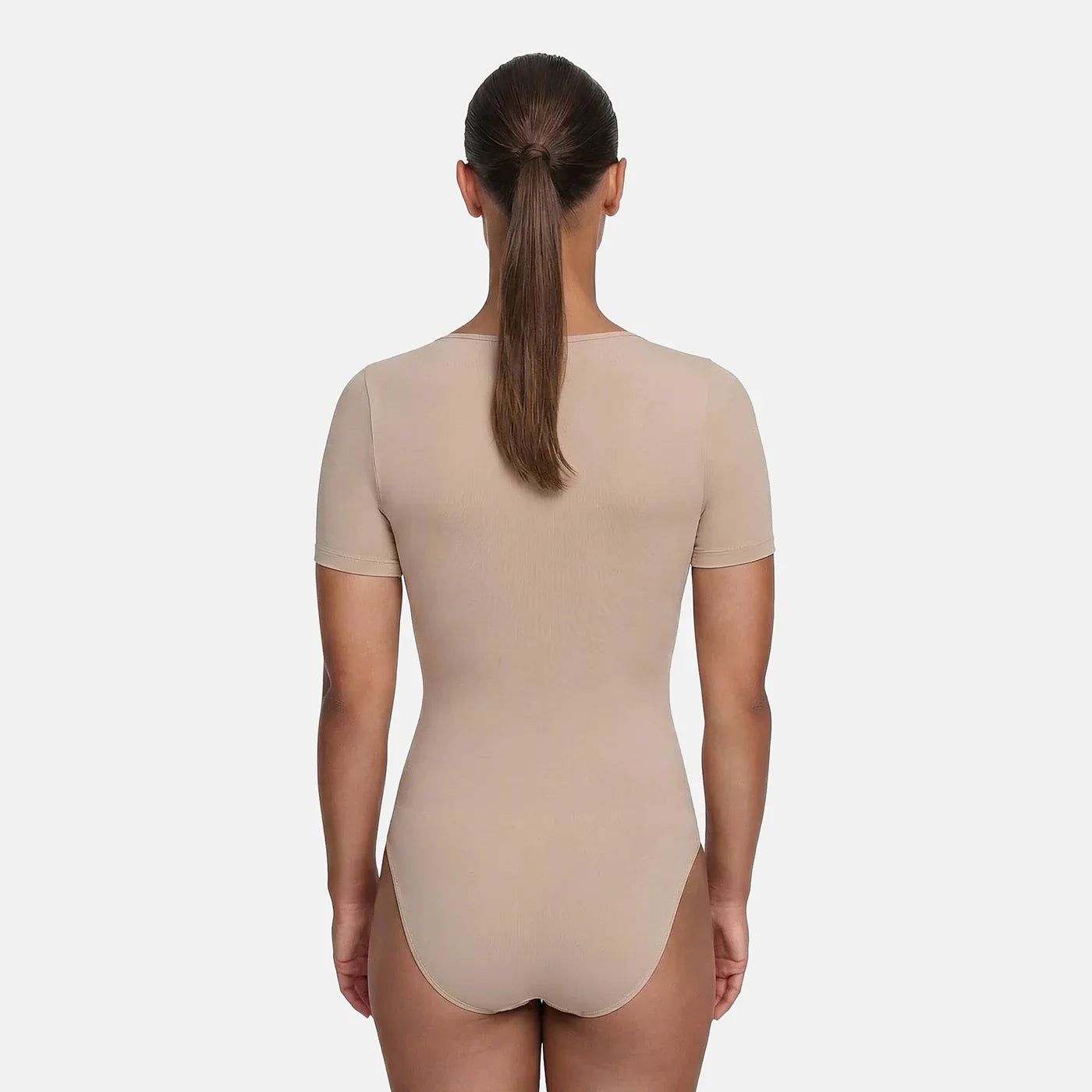 The model is 5'10" and wears a size S.
