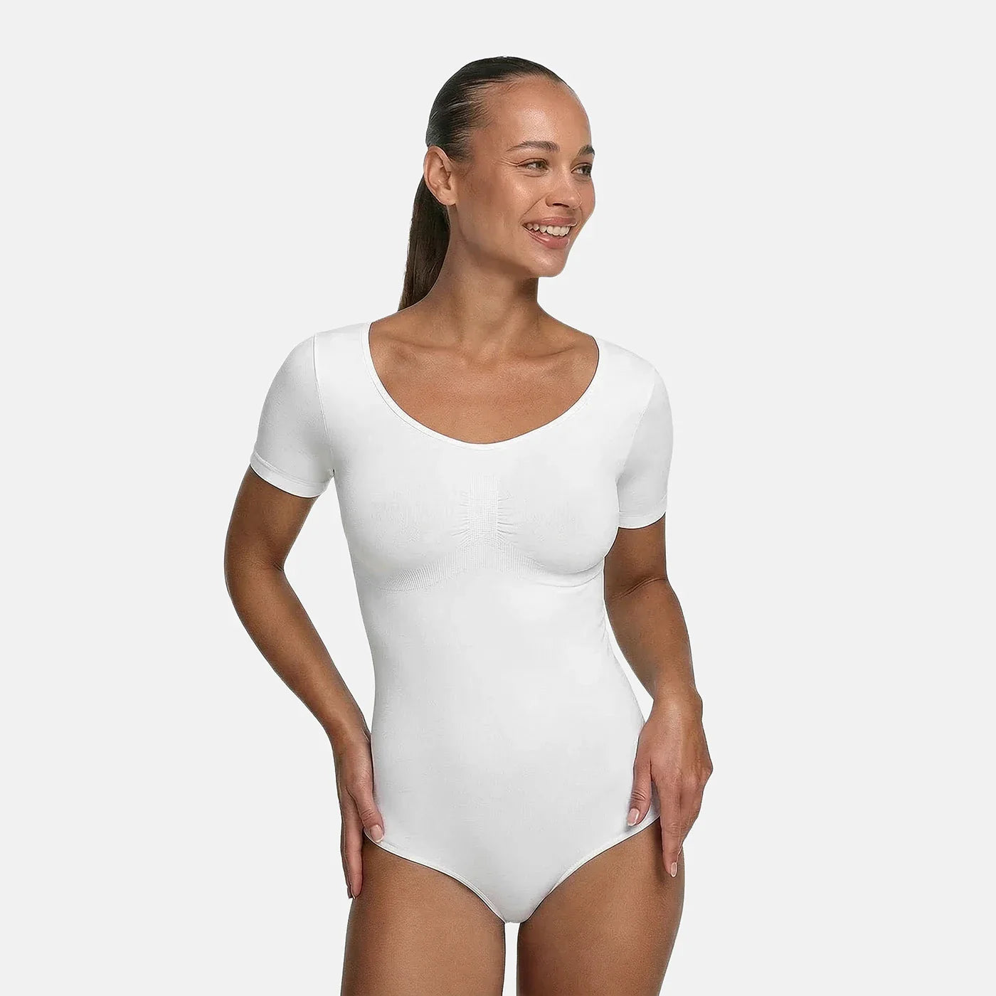 The model is 5'10" and wears a size S.