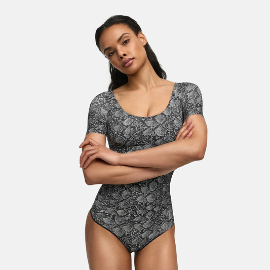 T-Shirt Thong Sculpting Bodysuit