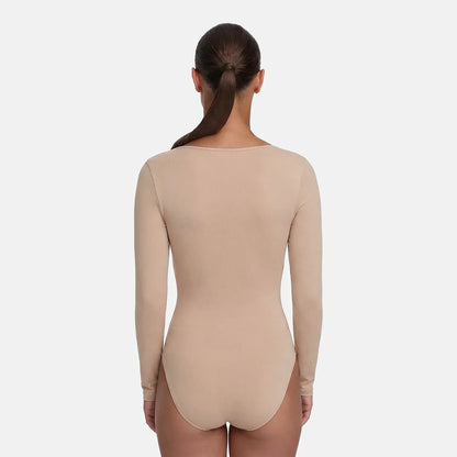The model is 5'10" and wears a size S.