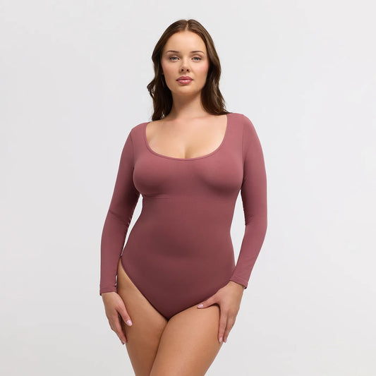 The model is 5'10" and wears a size L.